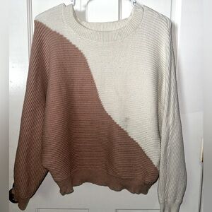 Split color cozy sweater.